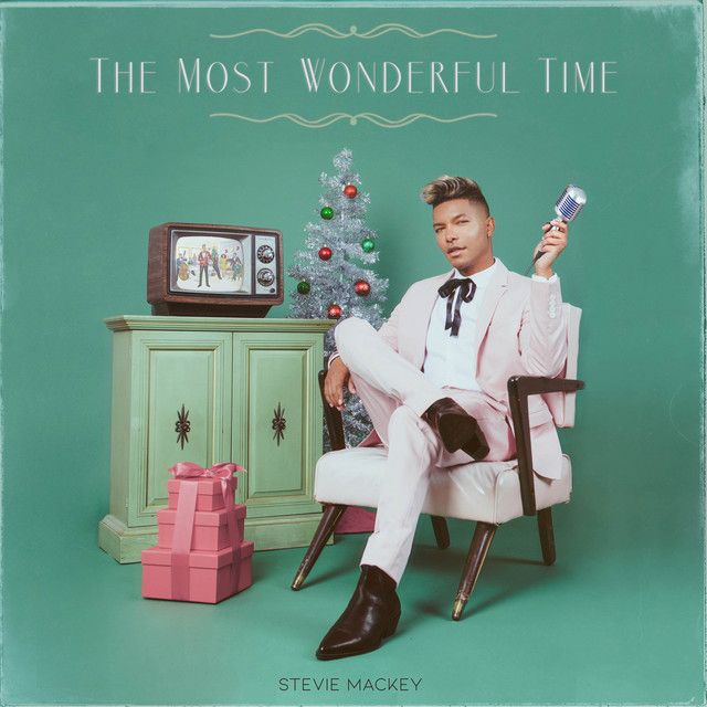 متن آهنگ It's The Most Wonderful Time of the Year از Jennife