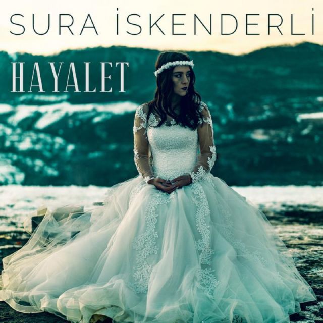متن آهنگ Hayalet از Sura İskenderli
