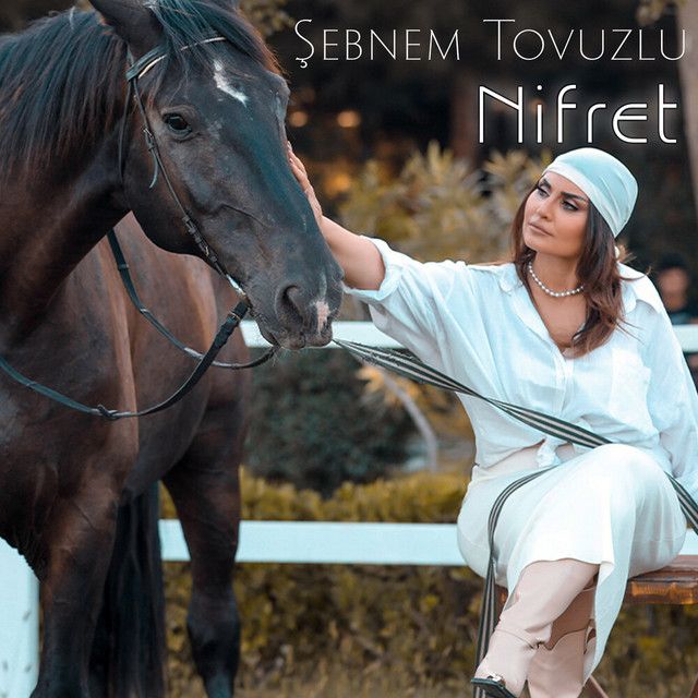 متن آهنگ Nifret از Şebnem Tovuzlu