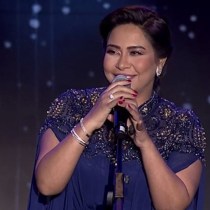 متن آهنگ Mathasbnesh Live از Sherine
