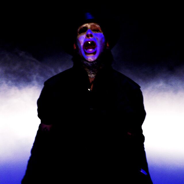 متن آهنگ Cry Little Sister از Marilyn Manson