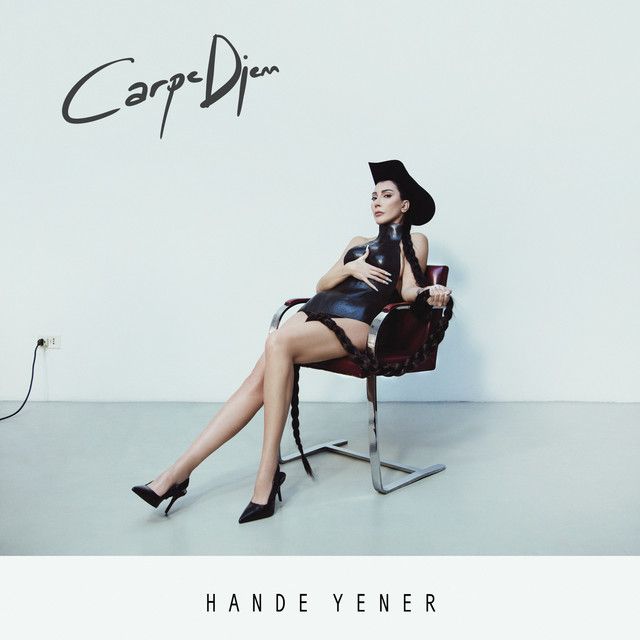 کاور آهنگ Yolcu از Hande Yener