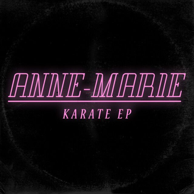کاور آهنگ Karate از Anne-Marie