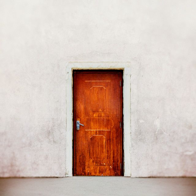 متن آهنگ The Door - Stripped از Teddy Swims