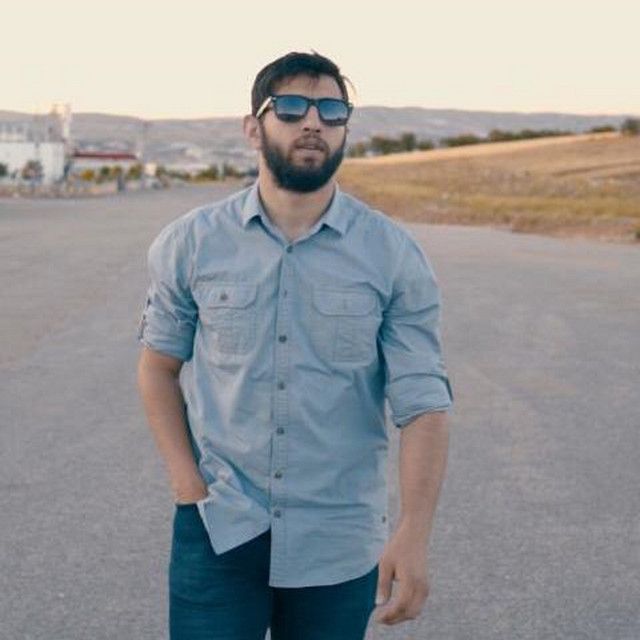 متن آهنگ Rastgele از Burak Bulut