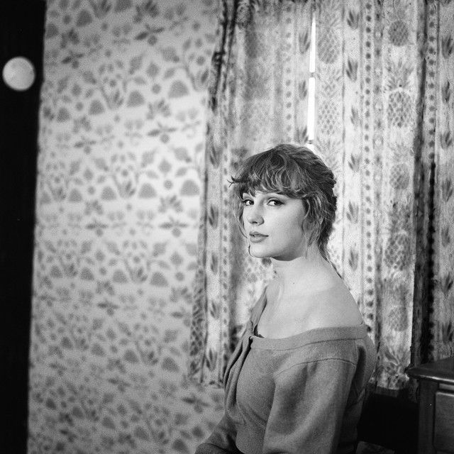 متن آهنگ willow - moonlit witch version از Taylor Swift