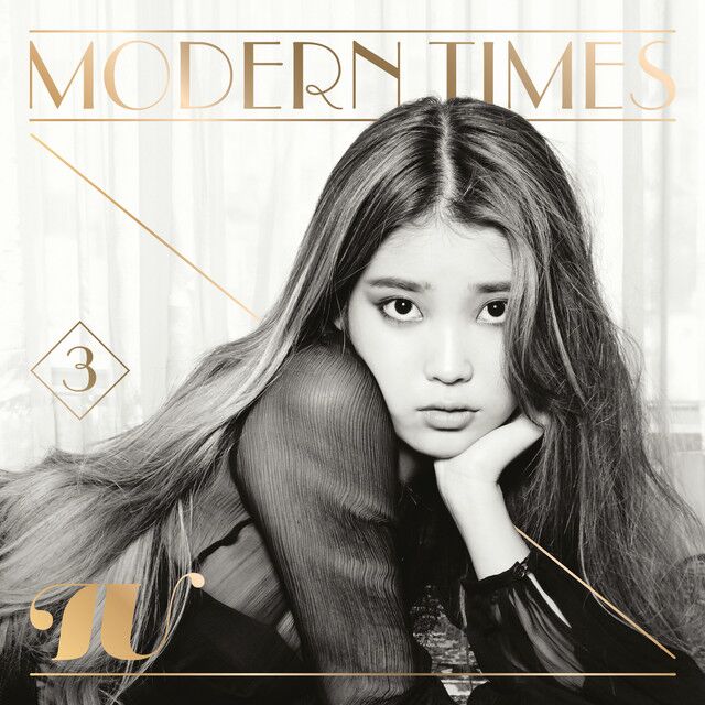 متن آهنگ A Gloomy Clock (feat.Jong-hyun of SHINee) از IU