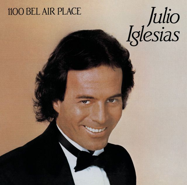 کاور آهنگ Moonlight Lady از Julio Iglesias