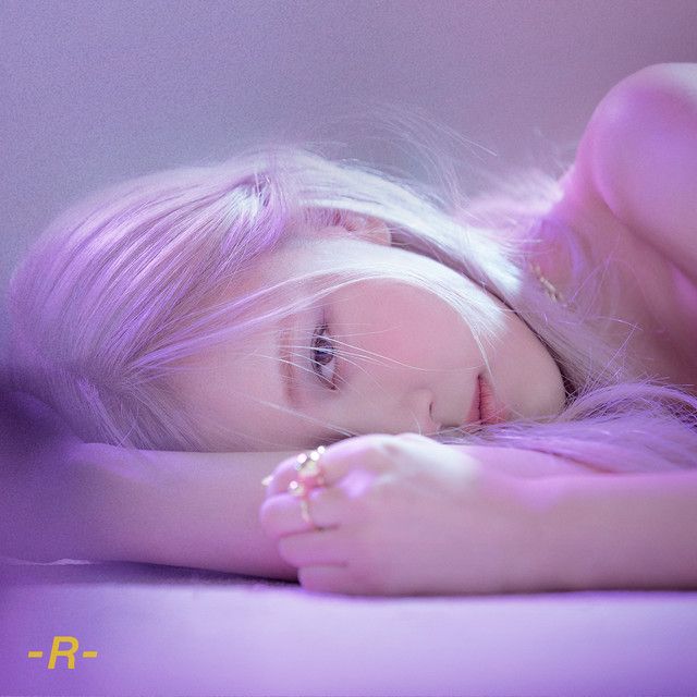 متن آهنگ Gone از ROSÉ
