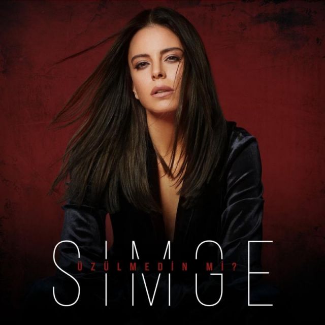 متن آهنگ Uzulmedin Mi از Simge
